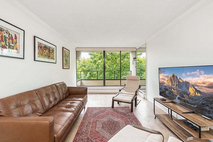 201 1995 Beach Avenue Vancouver, BC - 3