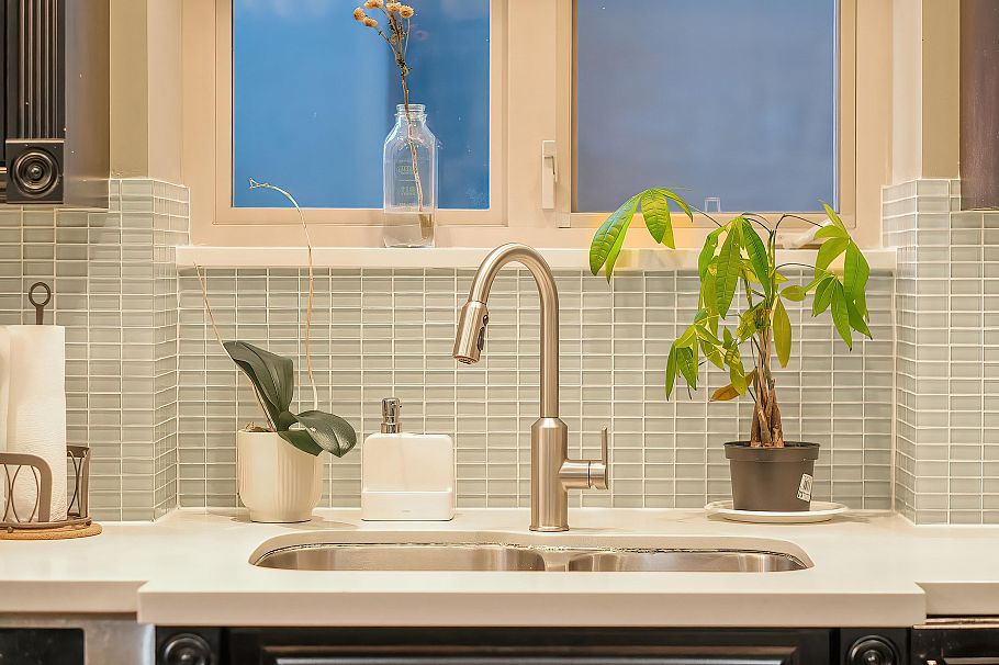 3838 W 15th Avenue Vancouver, BC - 19