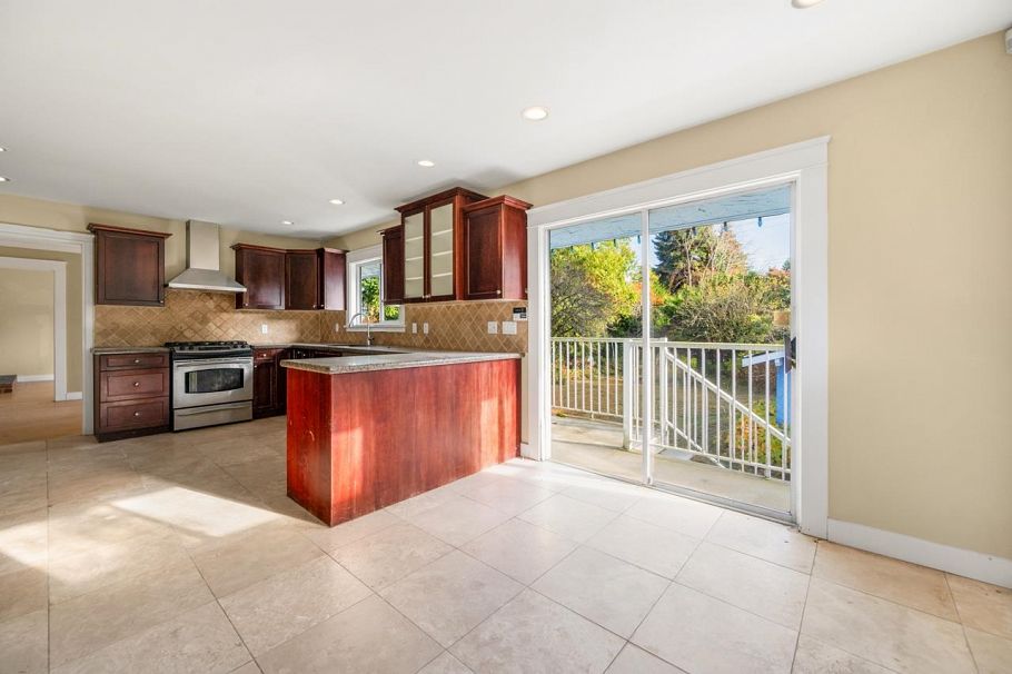 1650 Western Parkway Vancouver, BC - 10