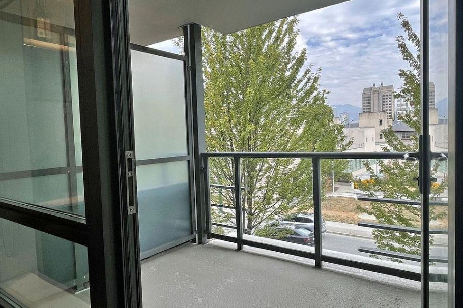 313 740 W 12 AVENUE, Vancouver BC V5Z 0A3 Vancouver, BC - 14