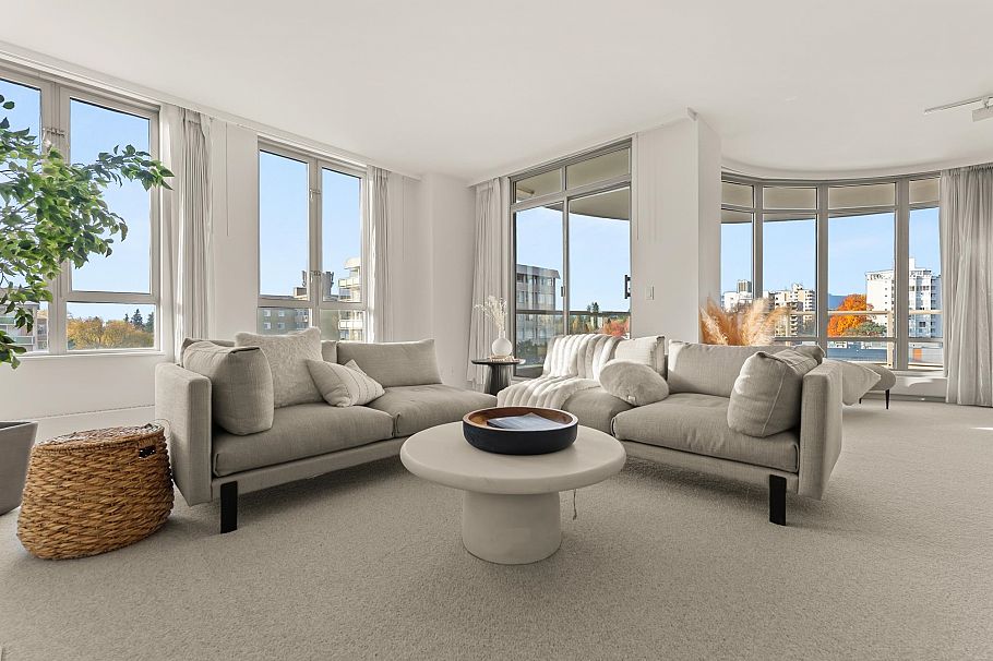 701 5850 Balsam Street Vancouver, BC - 9