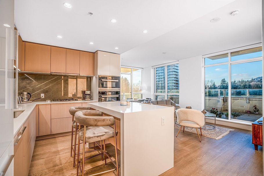 306 1675 Lions Gate Lane North Vancouver, BC - 6