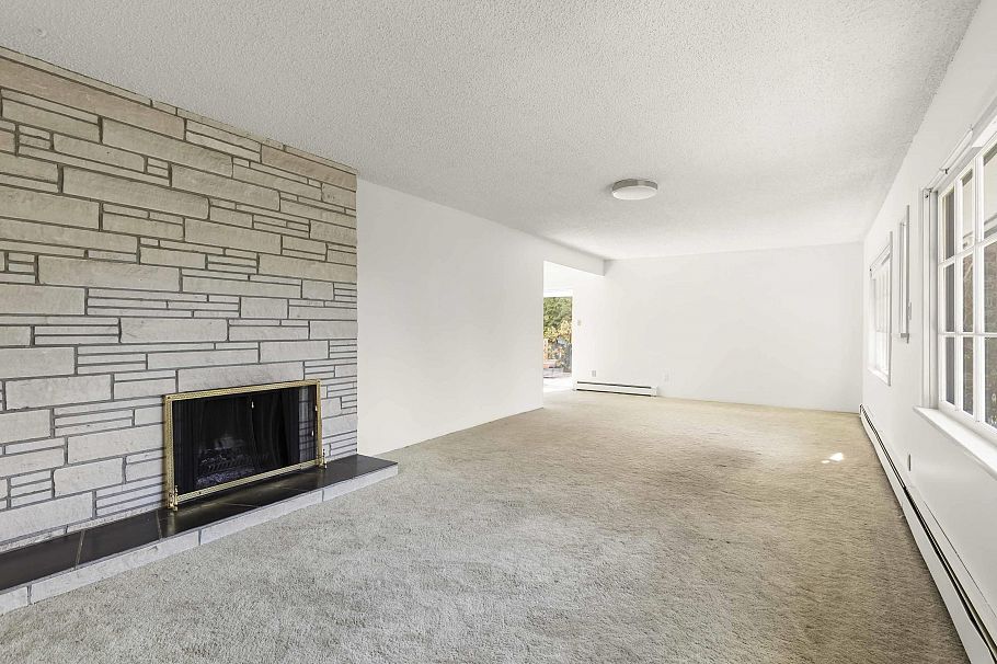 5950 Macdonald Street Vancouver, BC - 5