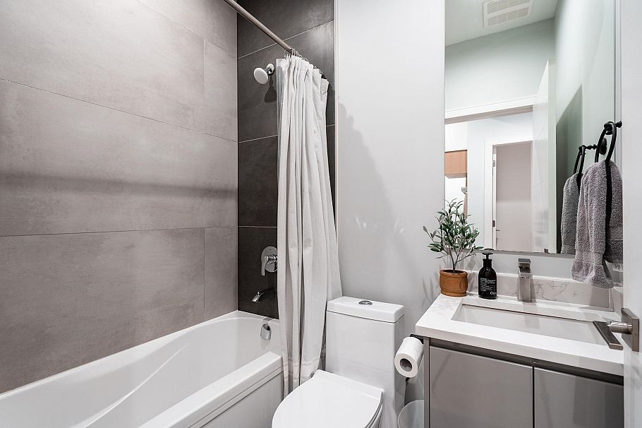 3337 W 40th Avenue Vancouver, BC - 28