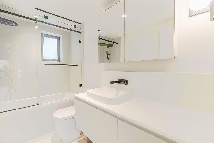 4422 Ash Street Vancouver, BC - 25