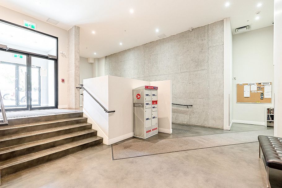 305 2477 Carolina Street Vancouver, BC - 22