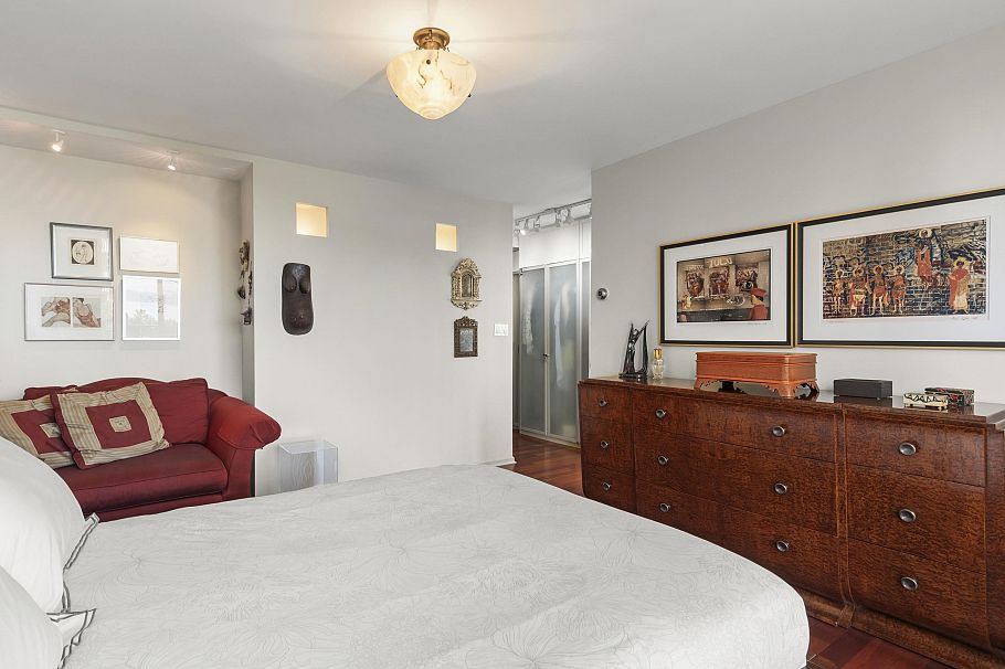 402 1575 Beach Avenue Vancouver, BC - 26