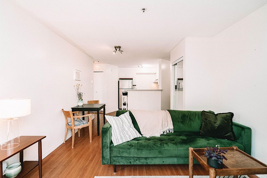 106 3168 Laurel Street Vancouver, BC - 10