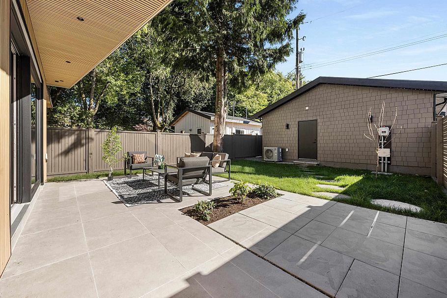 2 2626 W 41st Avenue Vancouver, BC - 28