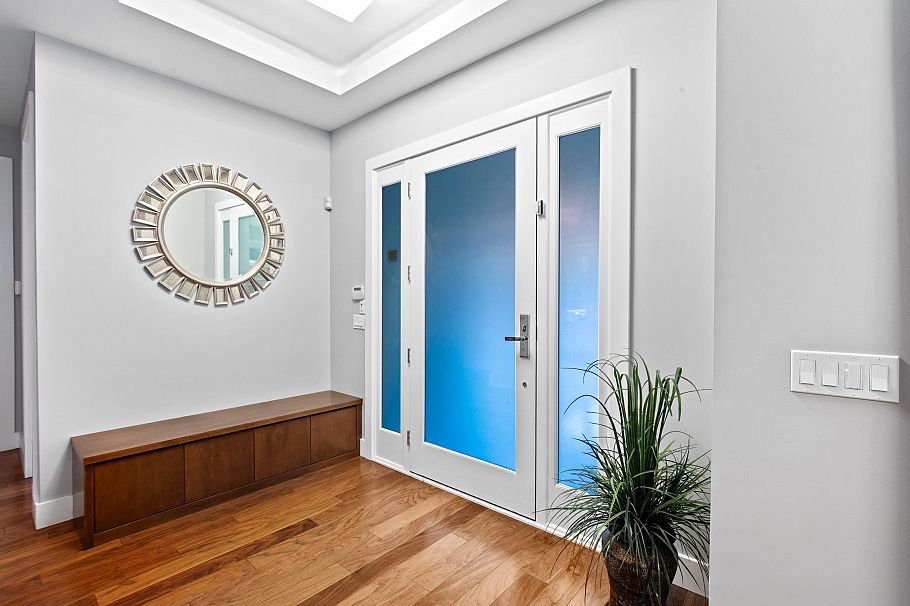 5390 Elm Street Vancouver, BC - 3