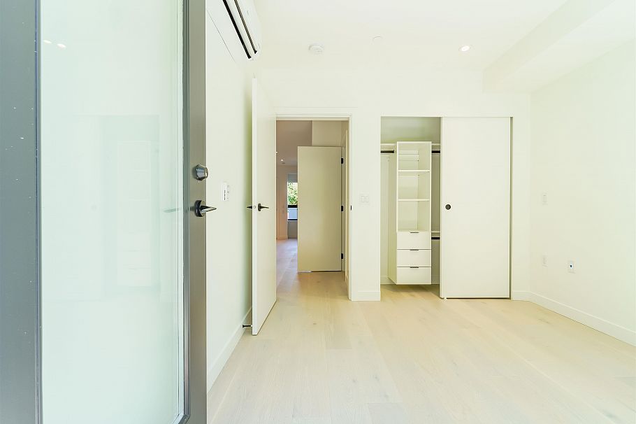 4422 Ash Street Vancouver, BC - 20