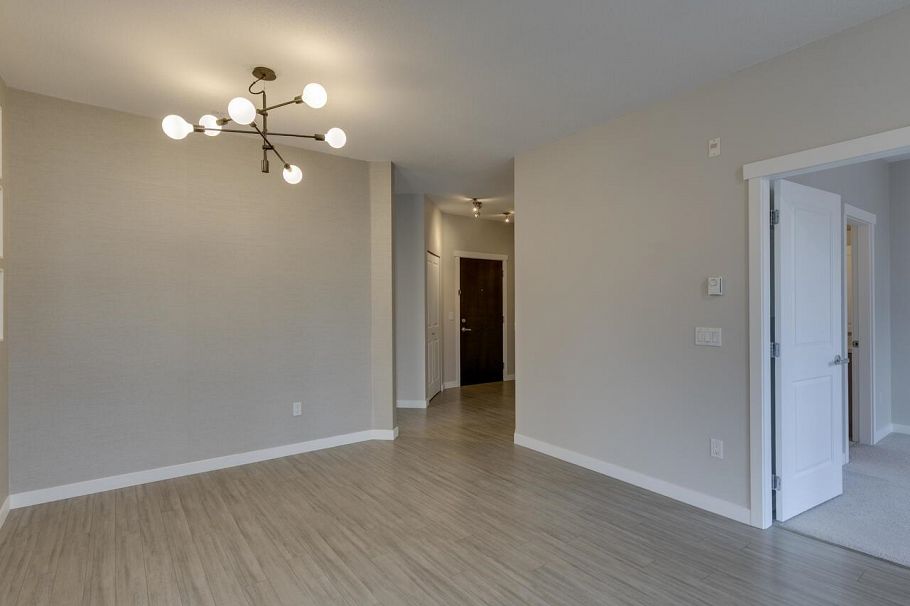 307 217 W 8th Street North Vancouver, BC - 7