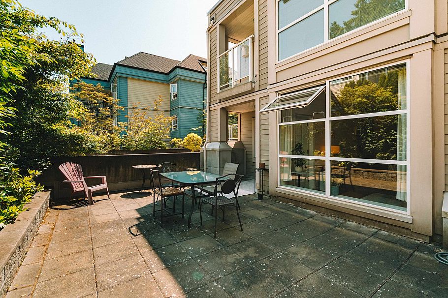 106 3168 Laurel Street Vancouver, BC - 20