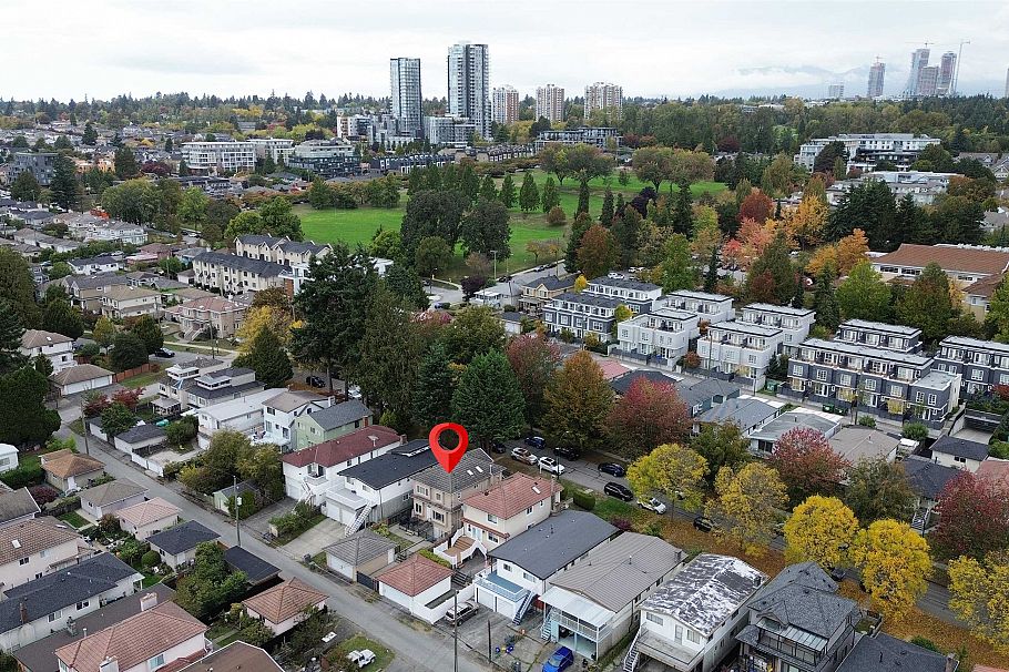 260 W 63rd Avenue Vancouver, BC - 37