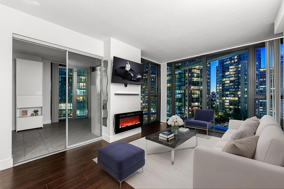 1007 1331 W Georgia Street Vancouver, BC - 3