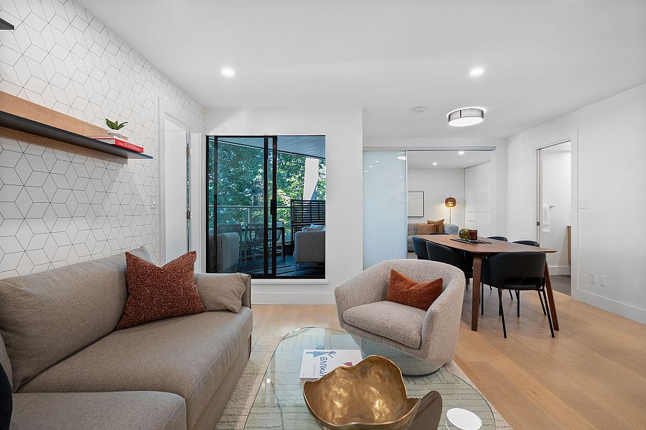 301 1350 Comox Street Vancouver, BC - 17