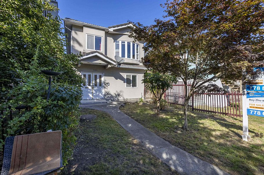 739 E 20th Avenue Vancouver, BC - 27