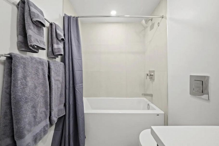 725 180 E 2nd Avenue Vancouver, BC - 5