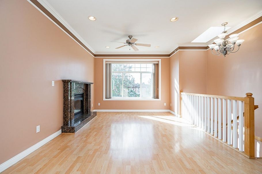 2887 E Georgia Street Vancouver, BC - 6