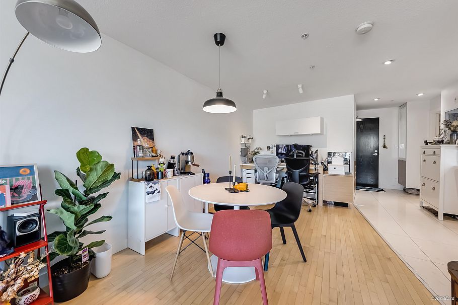 304 2525 Blenheim Street Vancouver, BC - 8