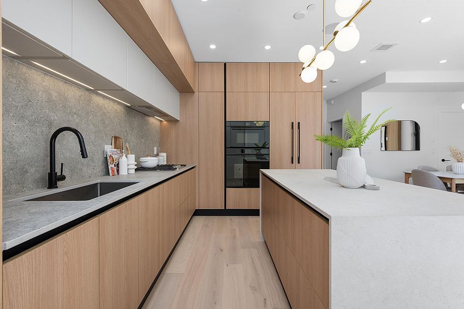 2 2626 W 41st Avenue Vancouver, BC - 9