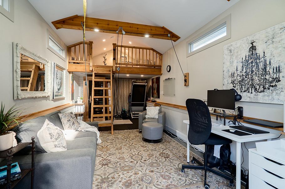 2267 Napier Street Vancouver, BC - 25