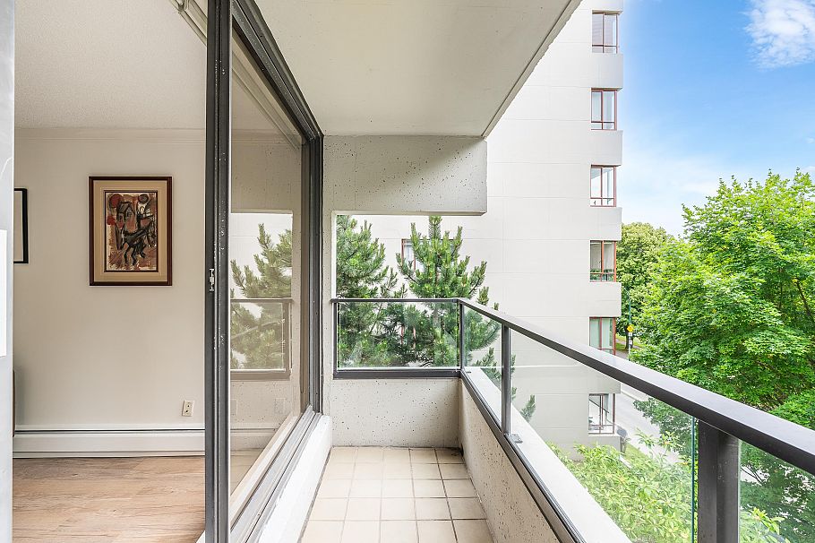 201 1995 Beach Avenue Vancouver, BC - 20