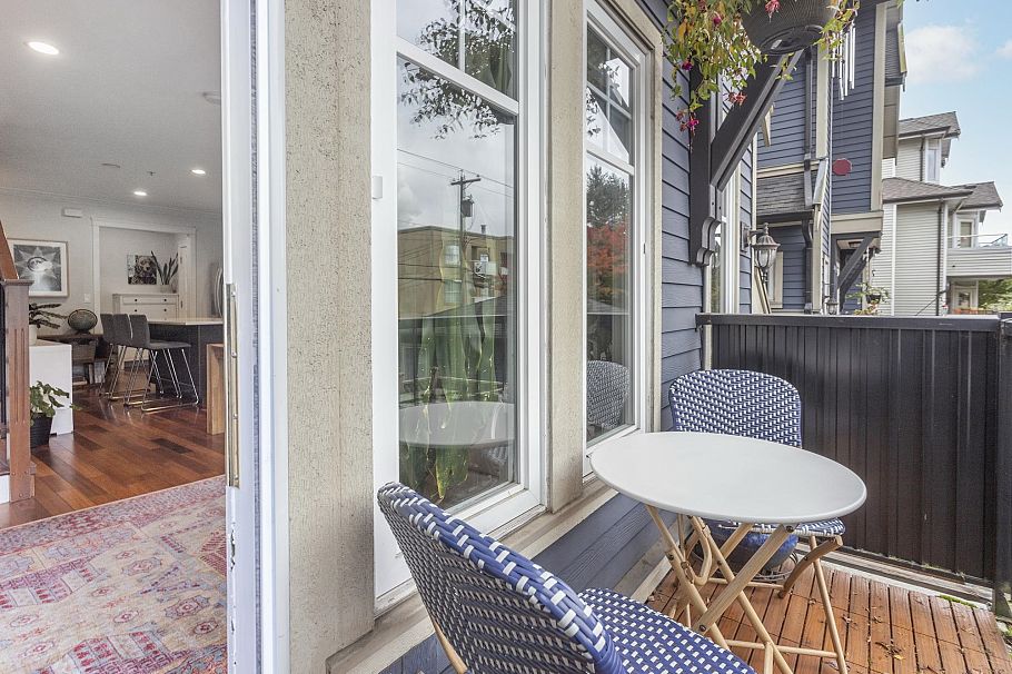 1743 Frances Street Vancouver, BC - 24