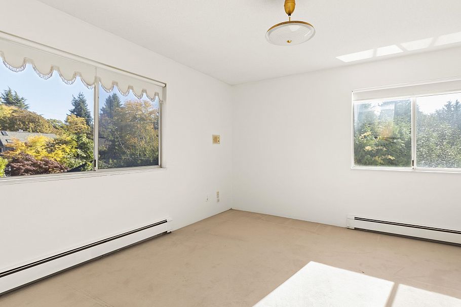 5950 Macdonald Street Vancouver, BC - 30