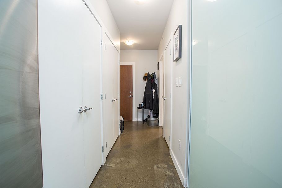 310 221 Union Street Vancouver, BC - 10