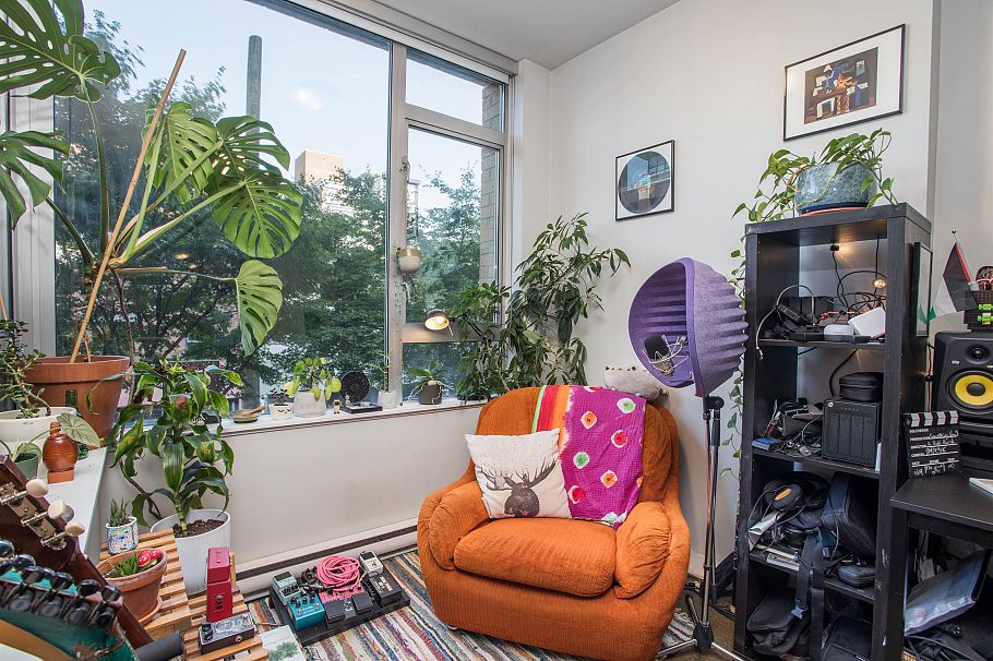 310 221 Union Street Vancouver, BC - 16