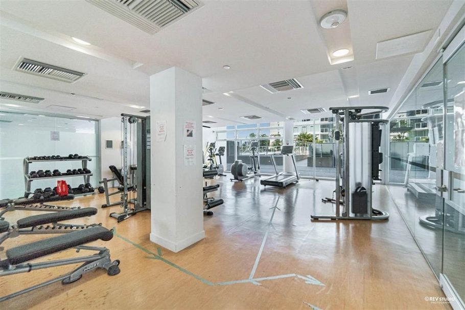 312 2220 Kingsway Vancouver, BC - 3