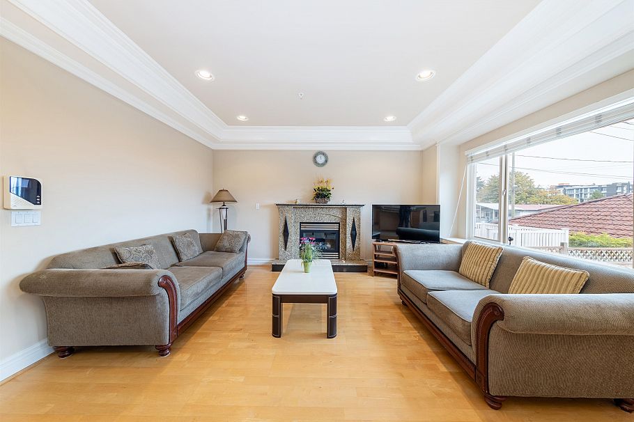 260 W 63rd Avenue Vancouver, BC - 14