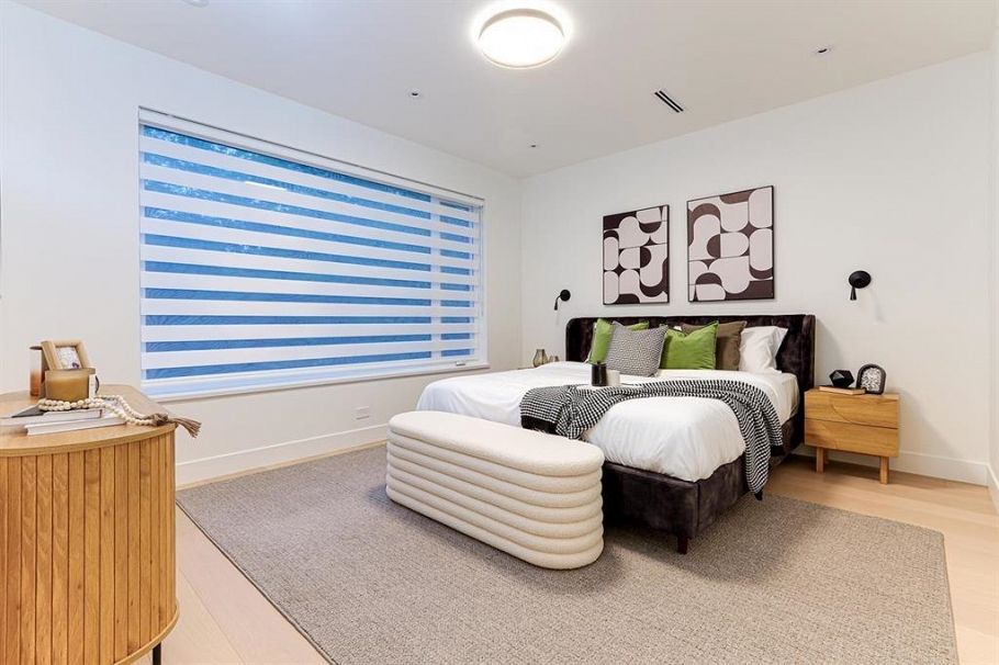 1943 E 6th Avenue Vancouver, BC - 9