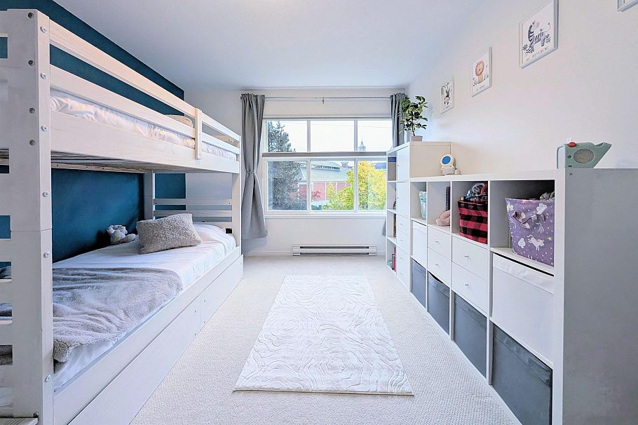 1 252 W 13th Street North Vancouver, BC - 15