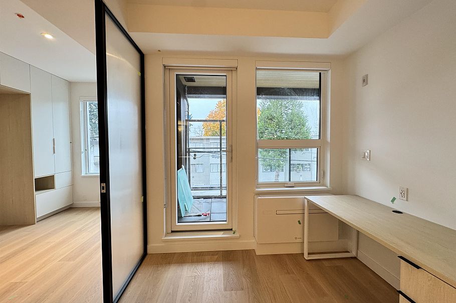 319 471 E Broadway Vancouver, BC - 12