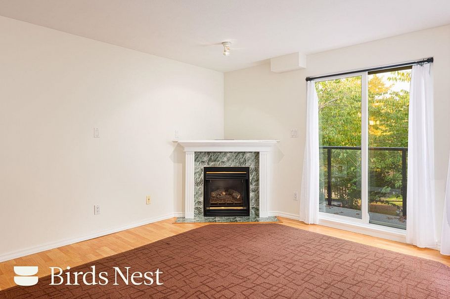 305 2212 OXFORD STREET, Vancouver BC V5L 1G1 Vancouver, BC - 1