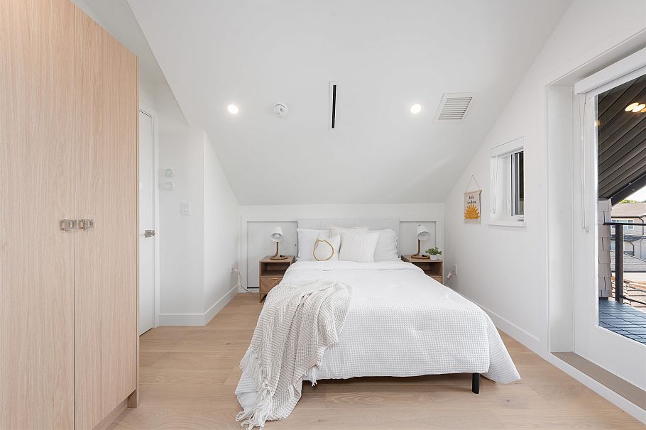 2 2750 W 19th Avenue Vancouver, BC - 32