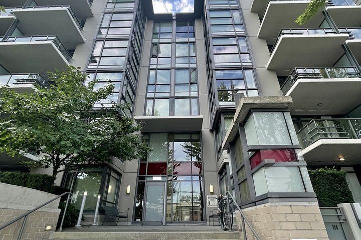 313 740 W 12 AVENUE, Vancouver BC V5Z 0A3 Vancouver, BC - 1
