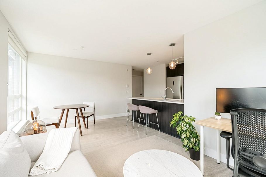 305 2477 Carolina Street Vancouver, BC - 10