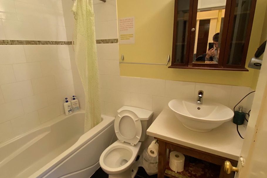 387 W 13th Avenue Vancouver, BC - 32