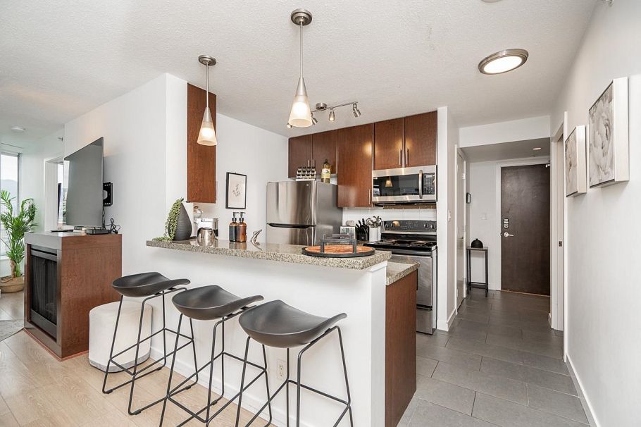 2303 58 Keefer Place Vancouver, BC - 11