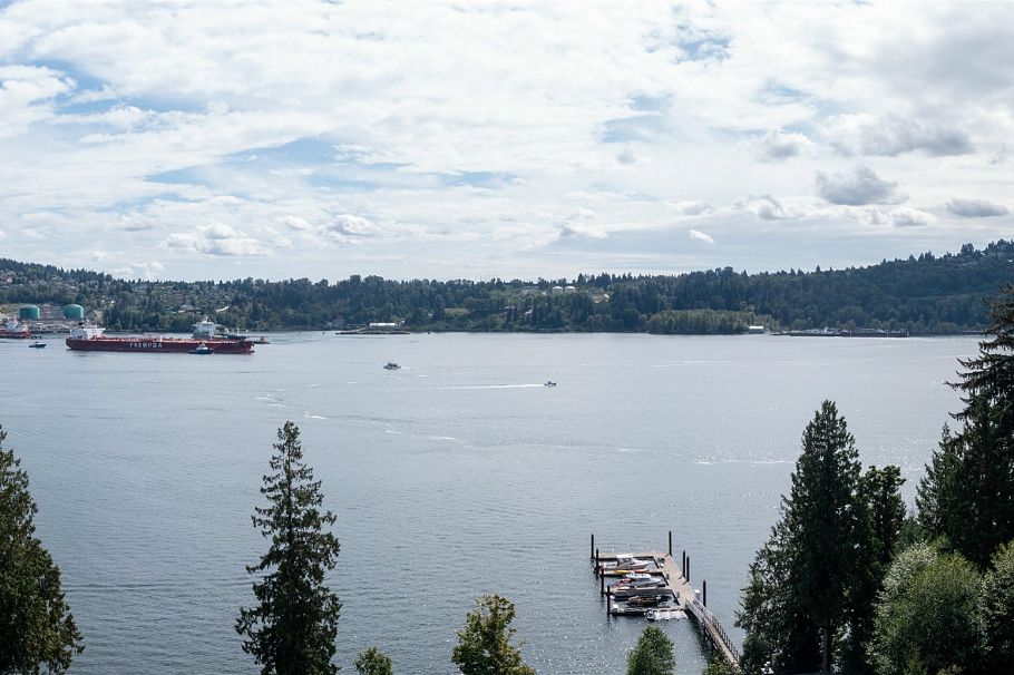 3772 Dollarton Highway North Vancouver, BC - 10