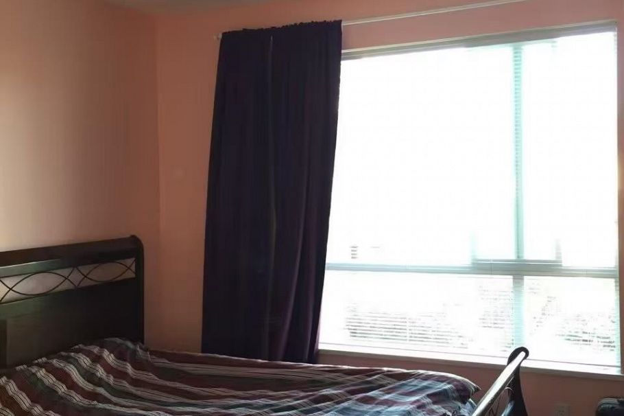 310 3651 Foster Avenue Vancouver, BC - 5