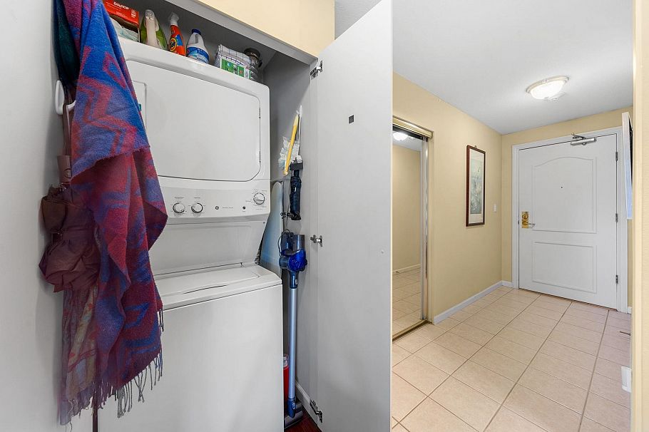 1106 1327 E Keith Road North Vancouver, BC - 13