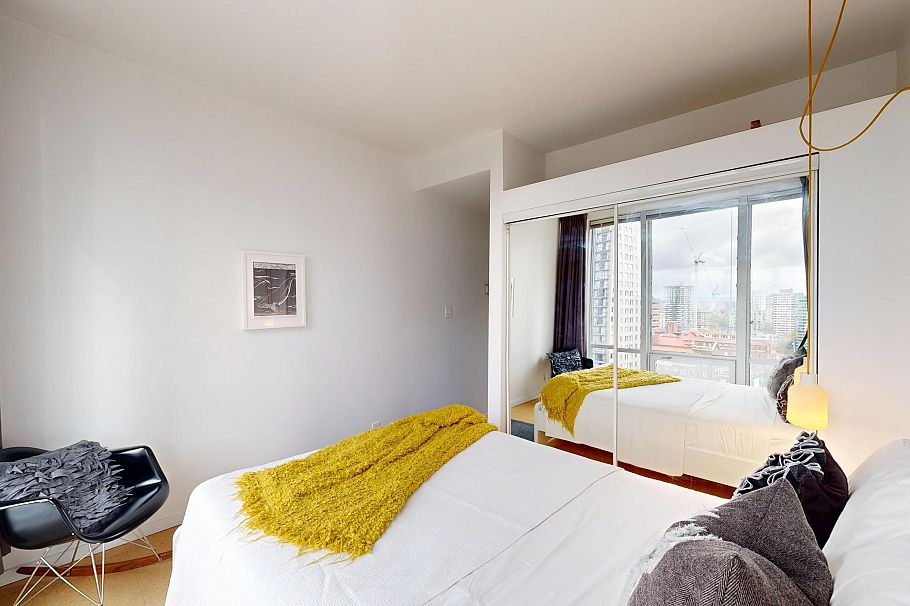 1207 989 Nelson Street Vancouver, BC - 18