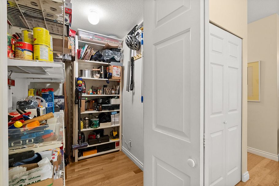 212 360 E 36th Avenue Vancouver, BC - 37