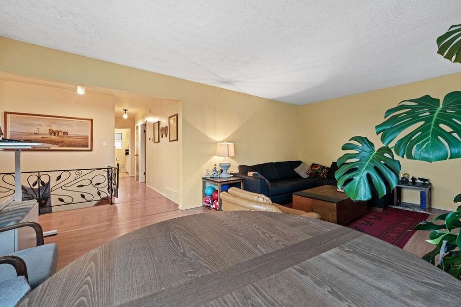 3605 Oxford Street Vancouver, BC - 11