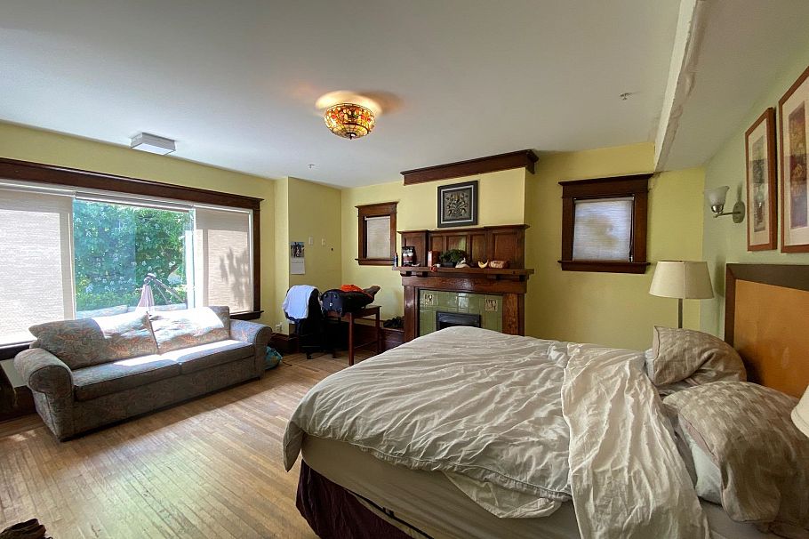 387 W 13th Avenue Vancouver, BC - 20