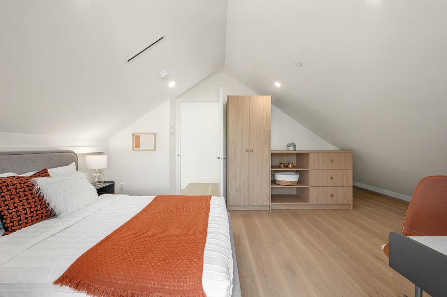 1 2750 W 19th Avenue Vancouver, BC - 31